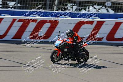 media/Aug-27-2022-Fastrack Riders (Sat) [[c588535105]]/Level 1/Session 1 Start Finish/